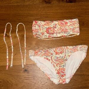 Reversible patterned bikini